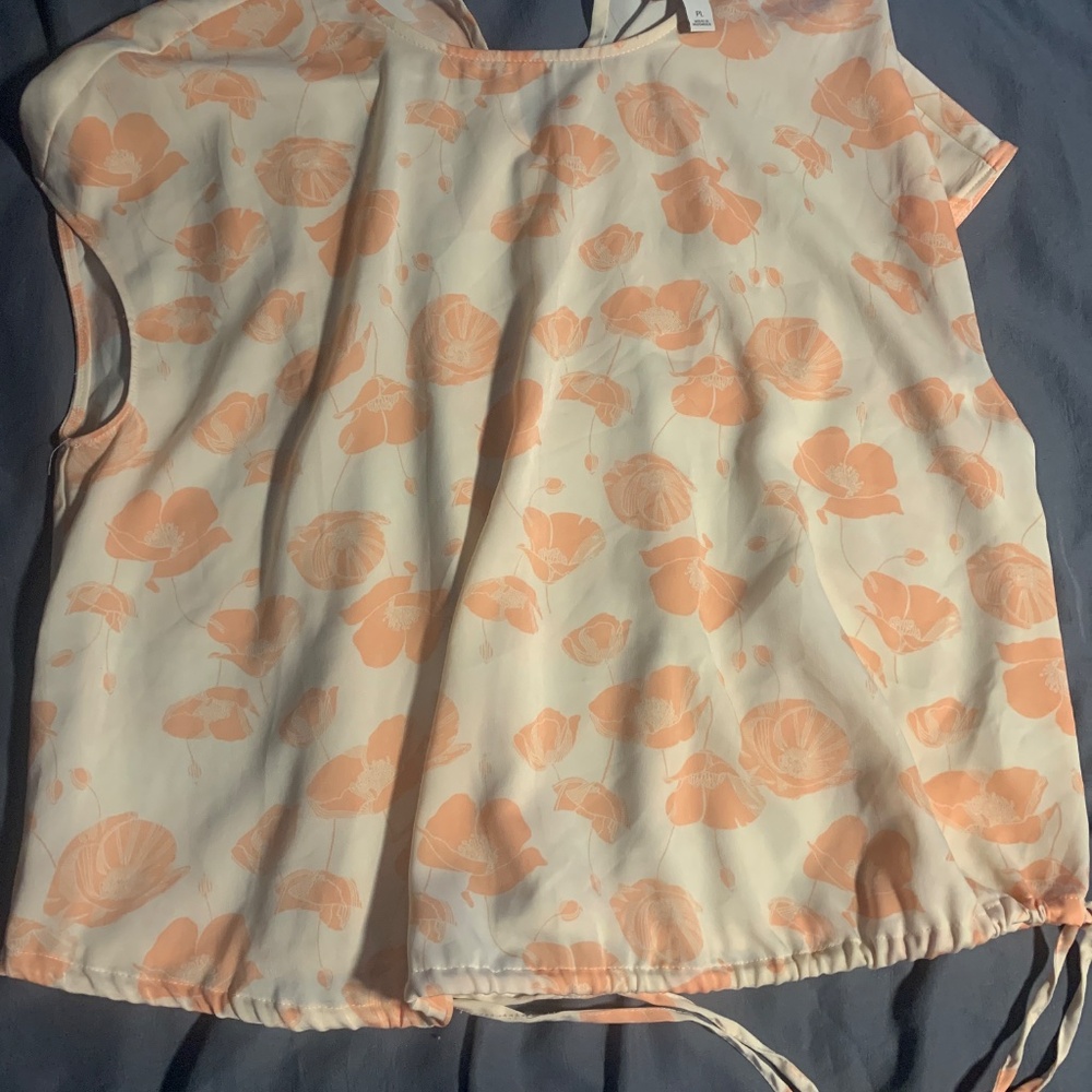 Womens tops lot - Picture 10 of 12